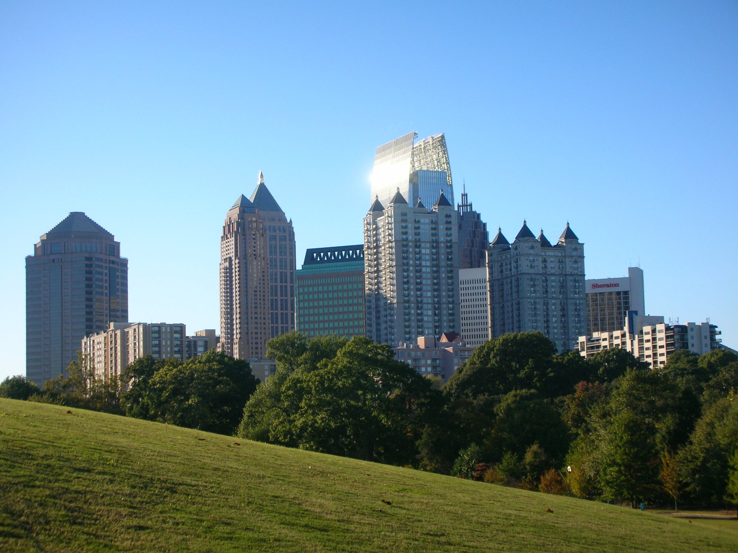 Rolling Hills in Atlanta - Piedmont Park and Atlanta Skyline